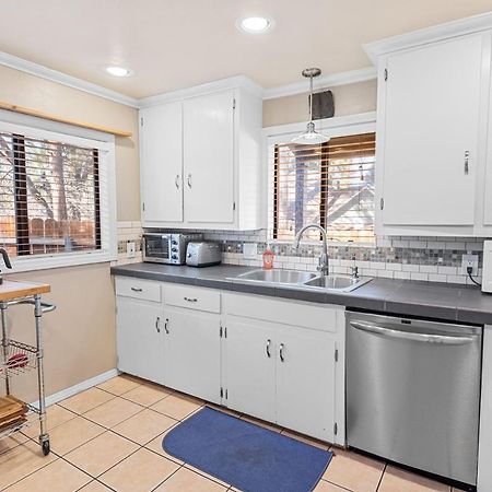 Dream Street Escape -Private Hot Tub, Near The Village And Lake! Big Bear Lake Bagian luar foto